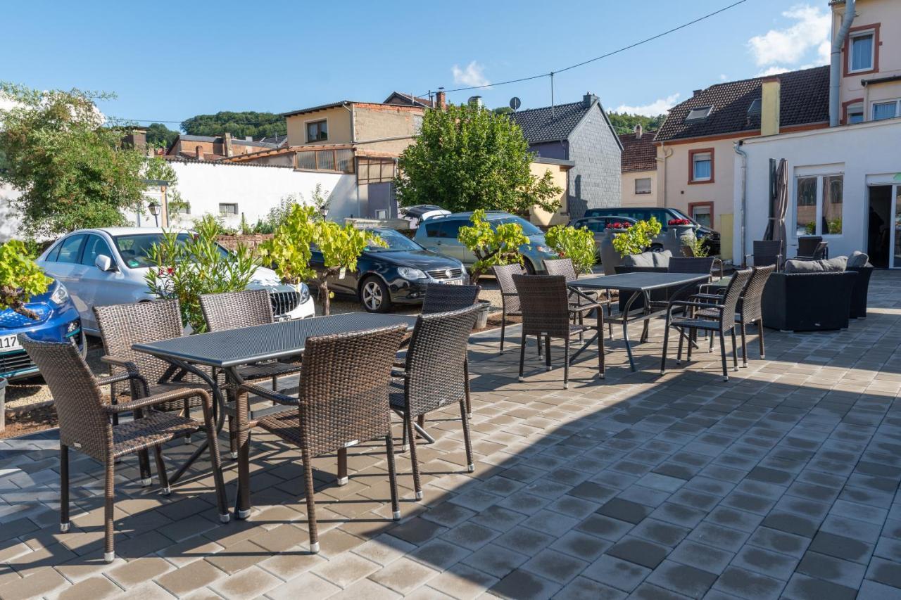 Hotel Mettlacher Hof מראה חיצוני תמונה