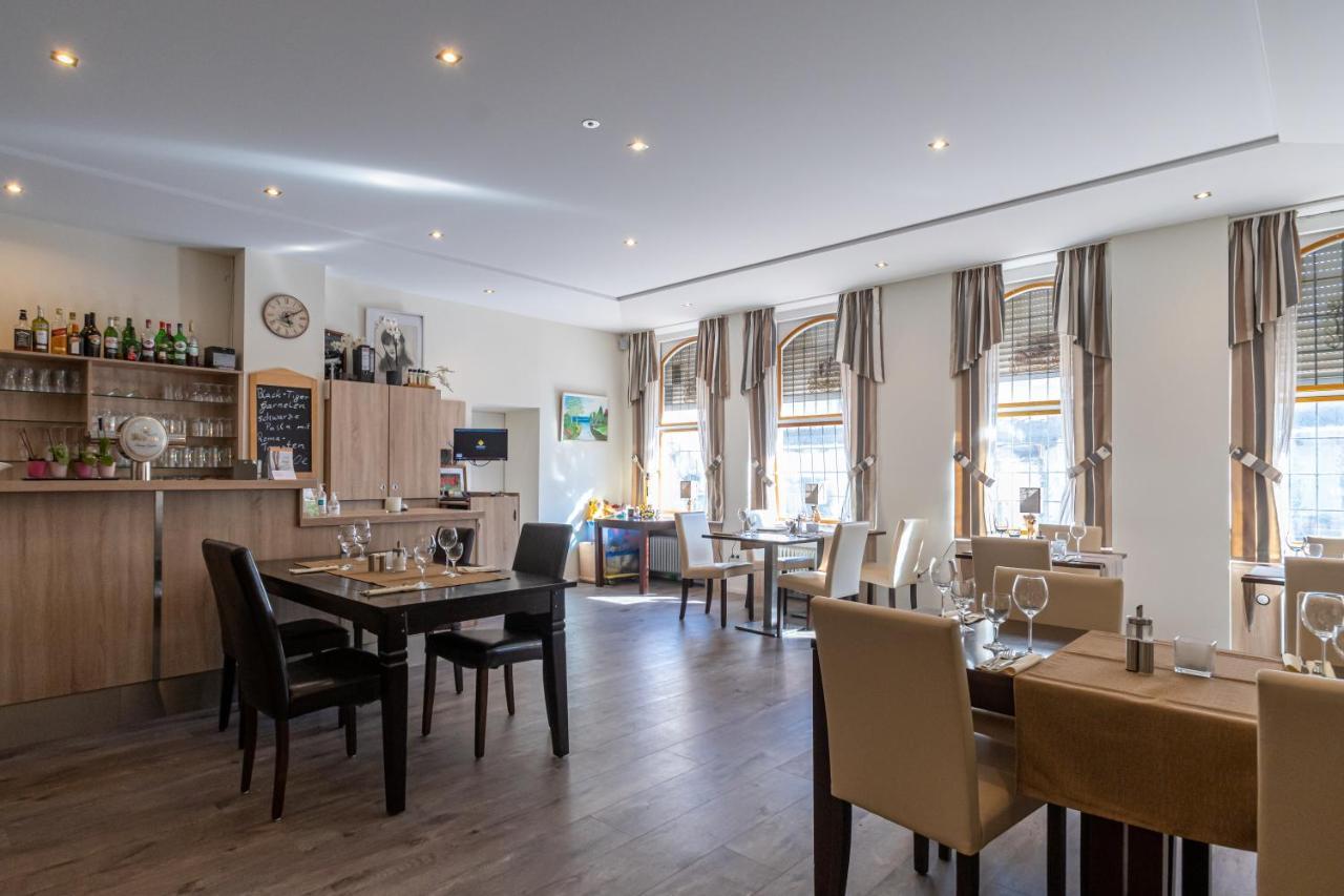 Hotel Mettlacher Hof מראה חיצוני תמונה