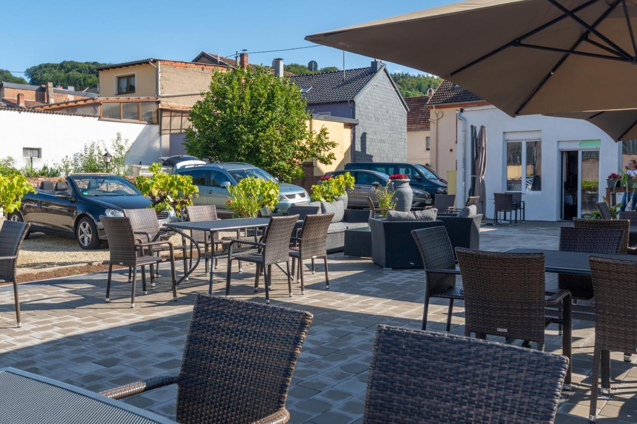 Hotel Mettlacher Hof מראה חיצוני תמונה