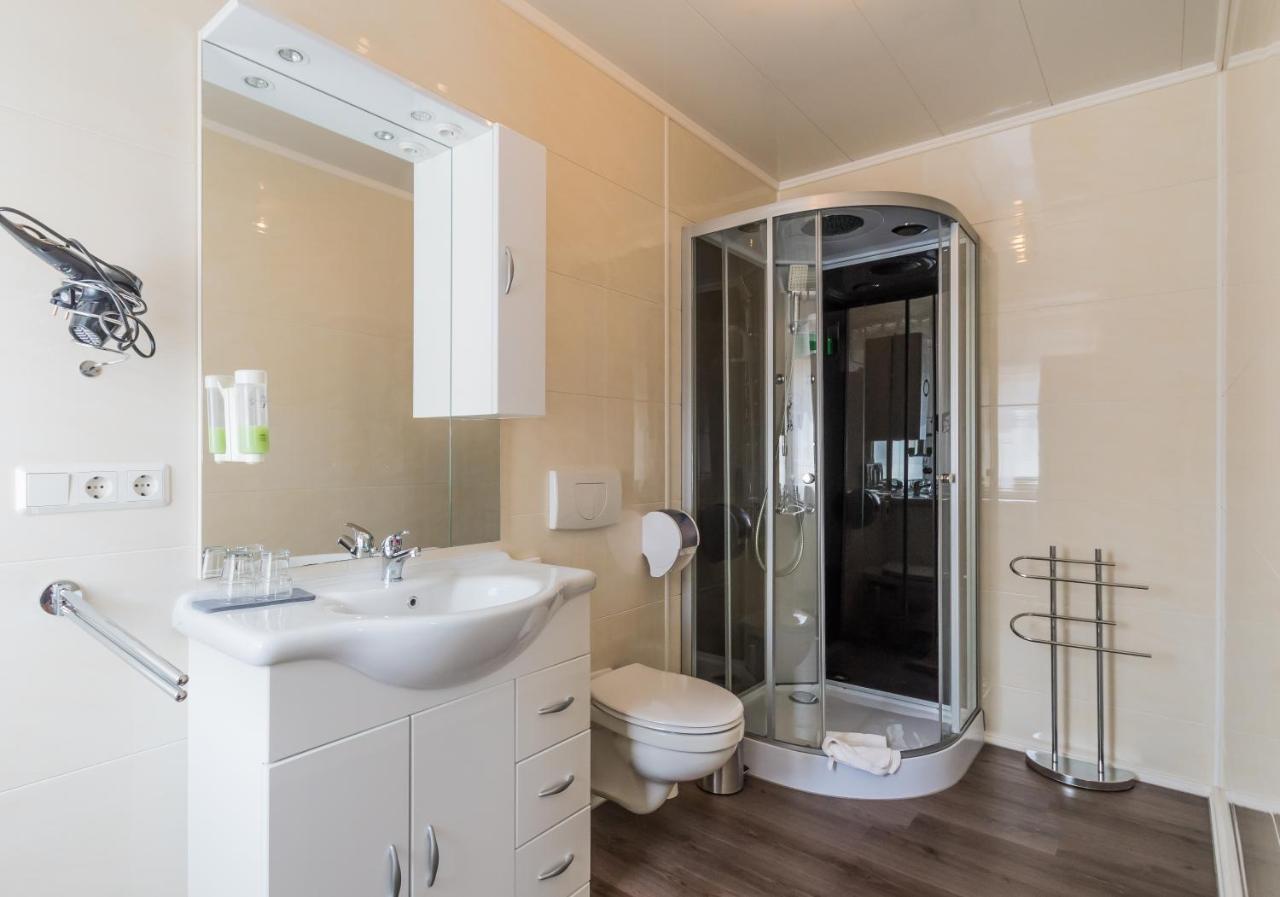 Hotel Mettlacher Hof מראה חיצוני תמונה